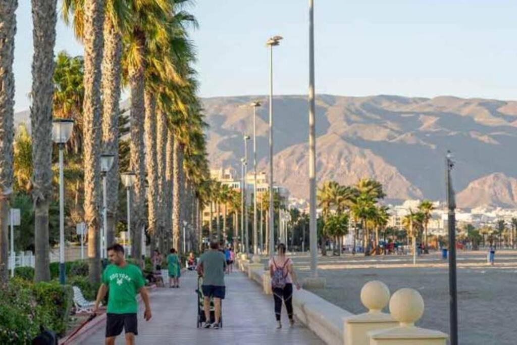 Vacaciones En La Playa Apartment Roquetas de Mar Ngoại thất bức ảnh